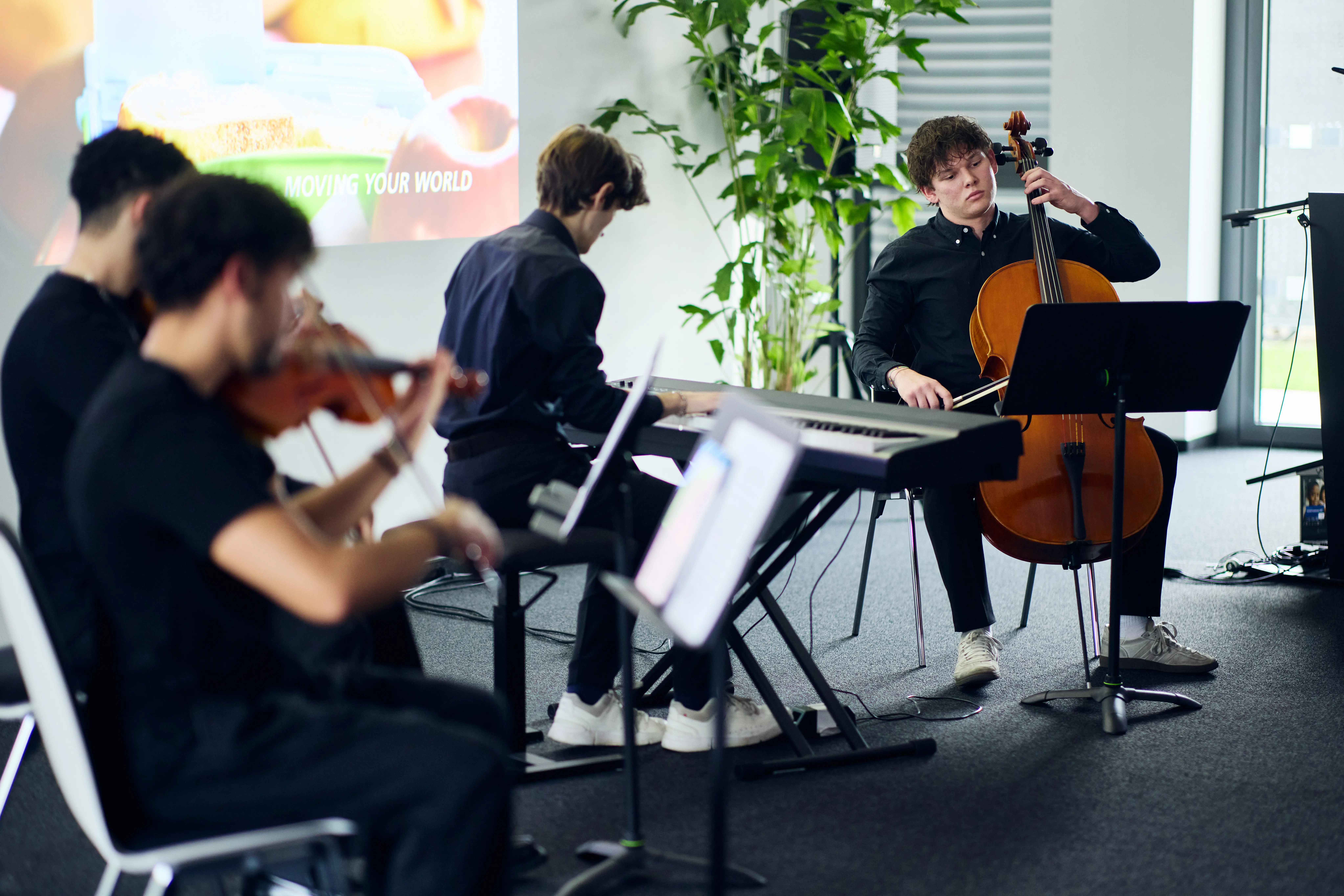 Aramis Orchester Auftritt